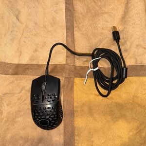 Cooler Master gaming mouse MM170